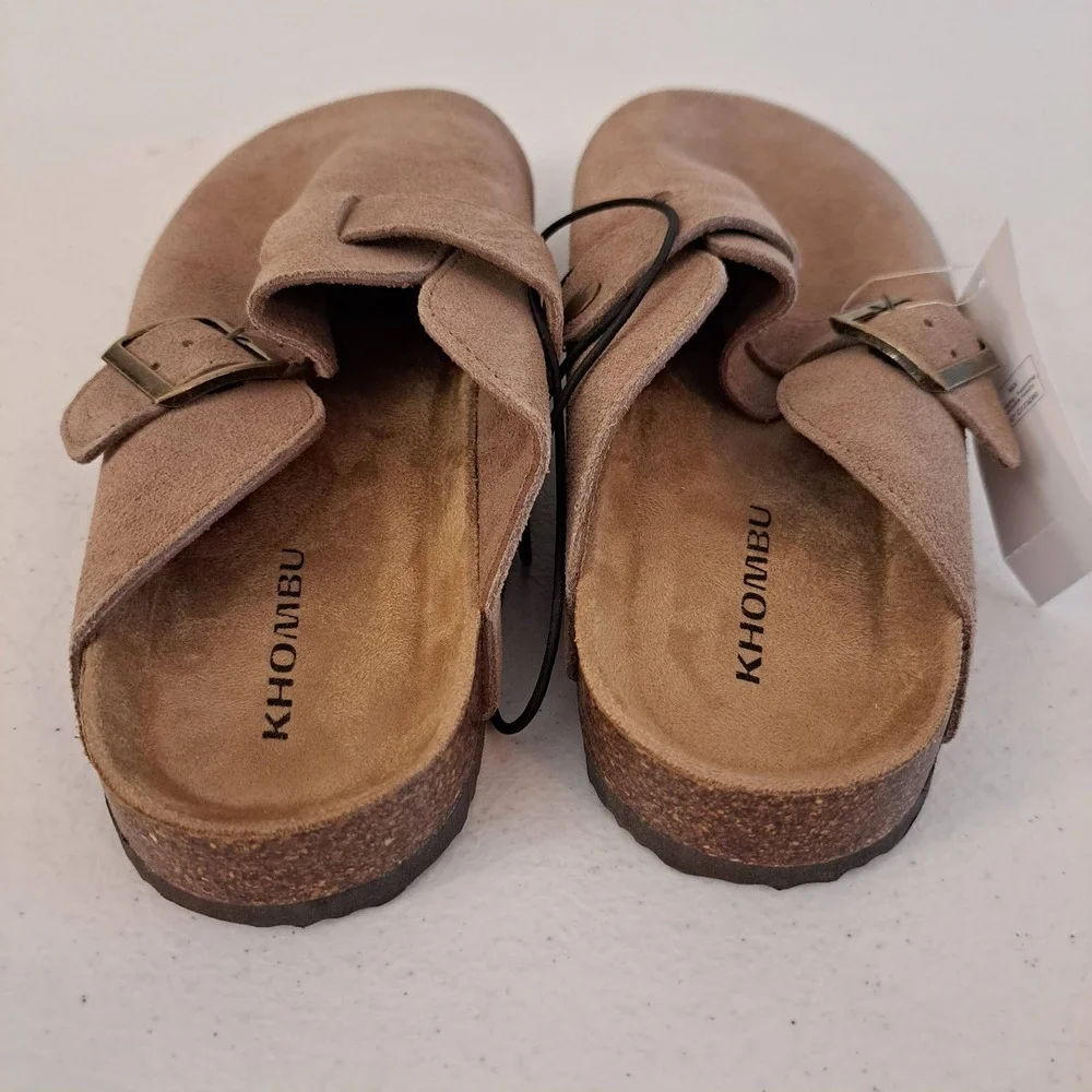 Khombu suede clogs